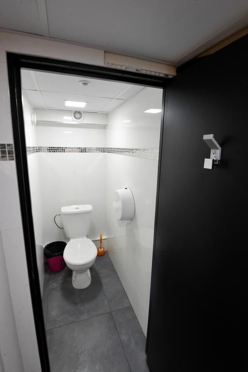 Jacobs Inn Hostel Paris Exteriör bild