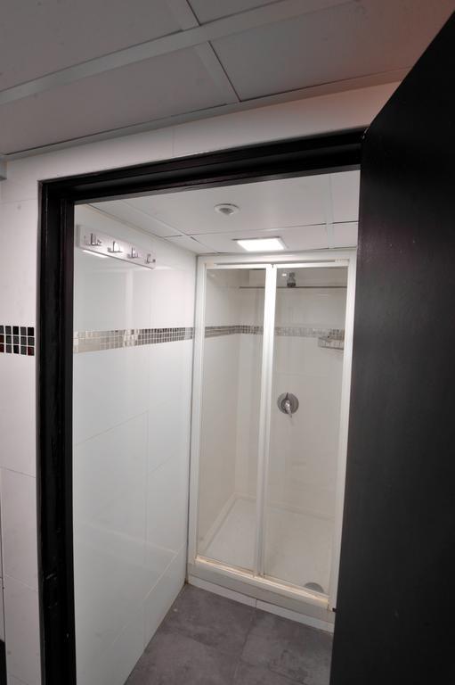 Jacobs Inn Hostel Paris Rum bild